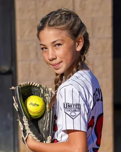 Skylar Coleman headshot